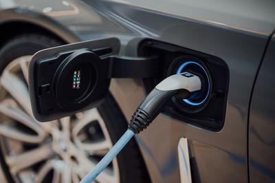 Should only electric cars be allowed on the road?