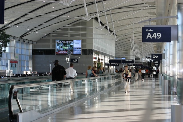 ielts reading airport arrivals